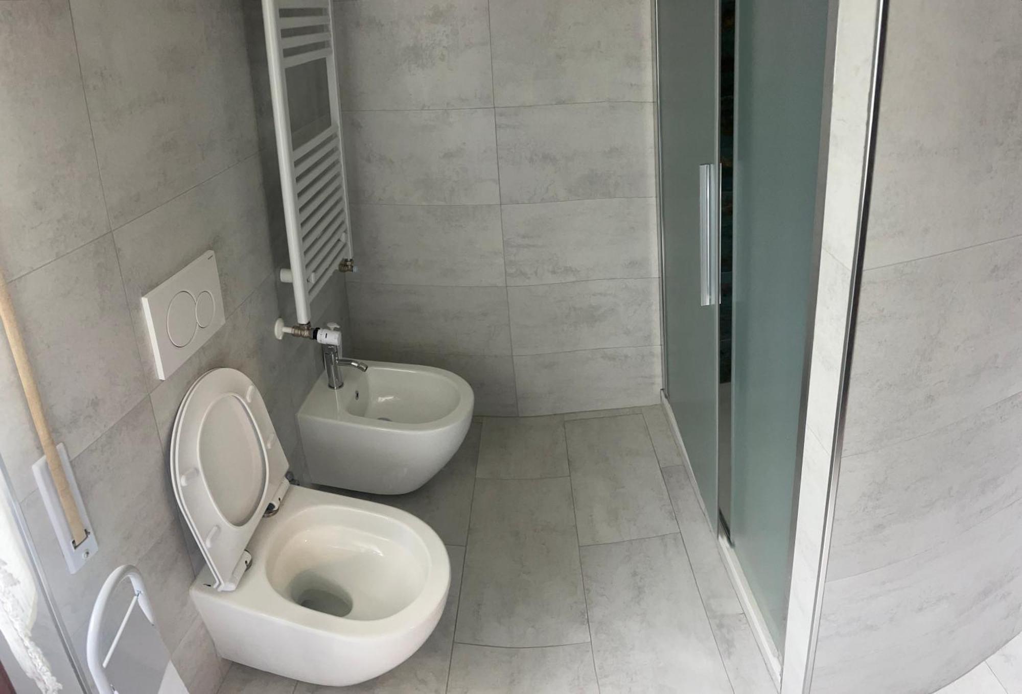 A Casa Di Marco Guesthouse - Apt Di Ciampino E Stazione Per Roma Marino Exterior foto